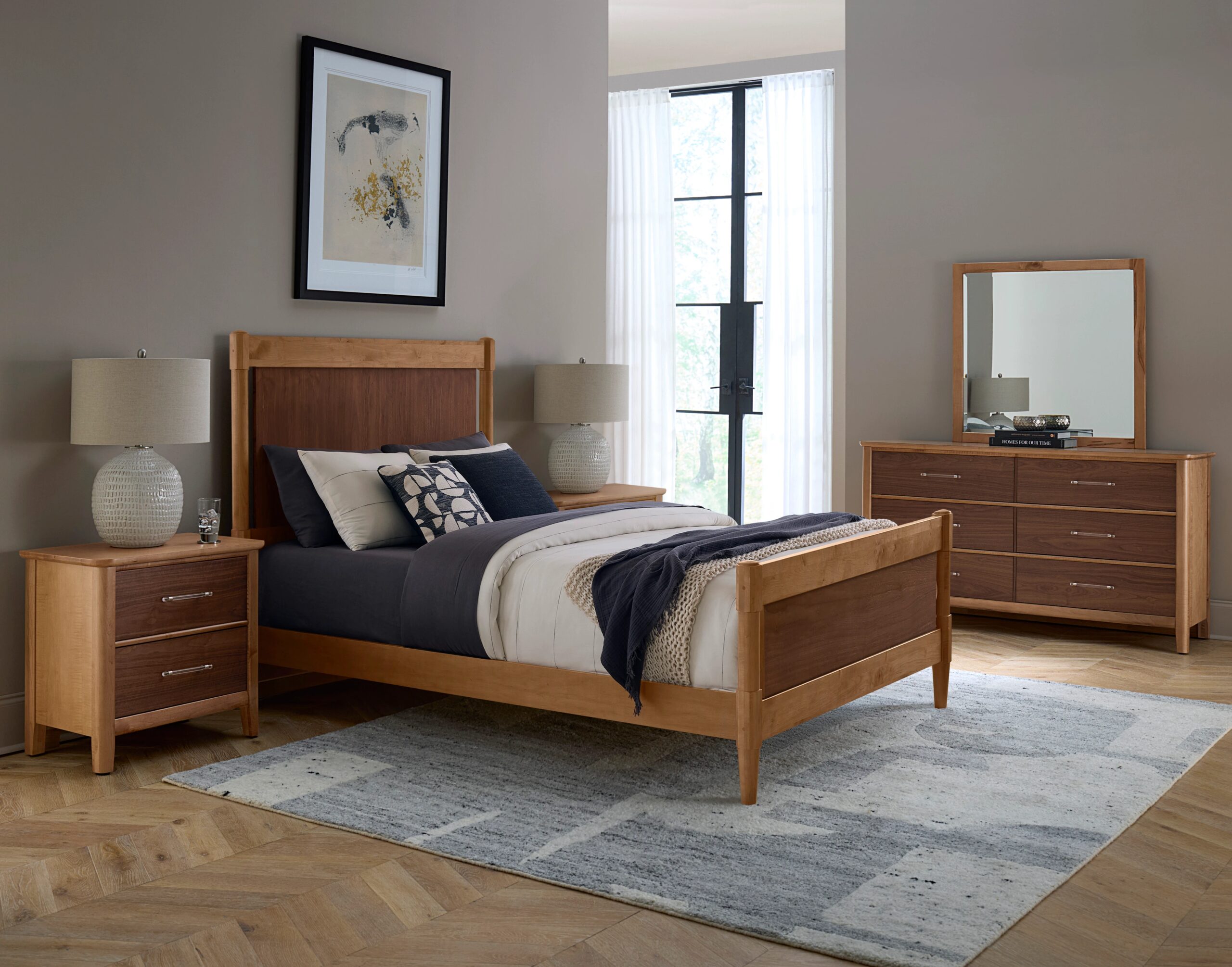 b8520dd8fcb515624cd297408a7eec61 King Poster Bed - Image 1